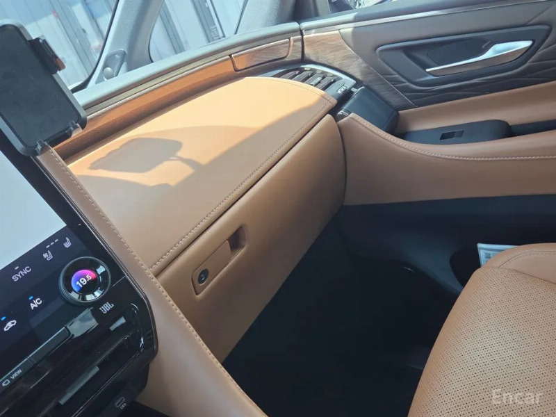 car Toyota Alphard id72810 photo #7