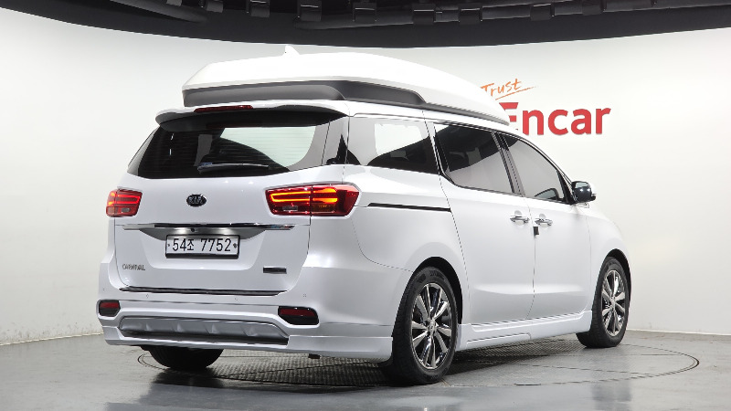 car KIA Carnival id72820 photo #2