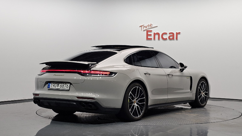 car Porsche Panamera id72926 photo #2