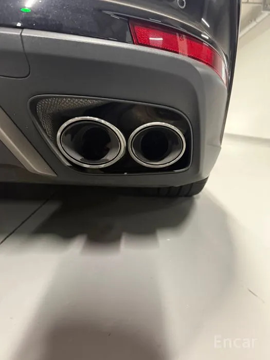 car Porsche Panamera id72933 photo #2