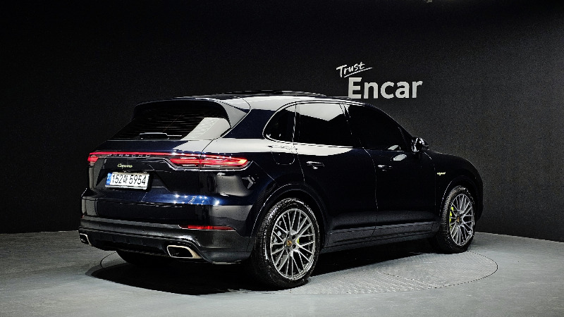 car Porsche Cayenne id72943 photo #2