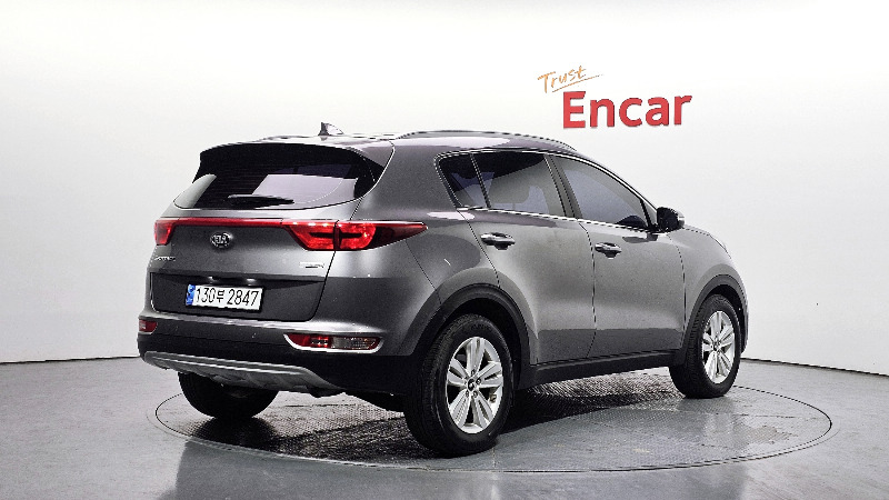 car KIA Sportage id72967 photo #2