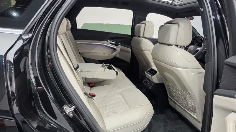car Audi e-tron id73009 photo #20