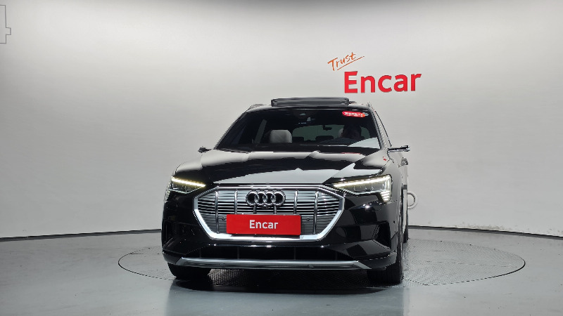 car Audi e-tron id73009 photo #3