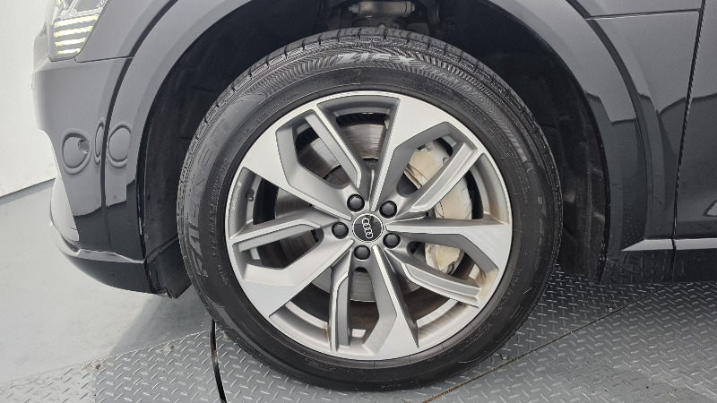 car Audi e-tron id73009 photo #5