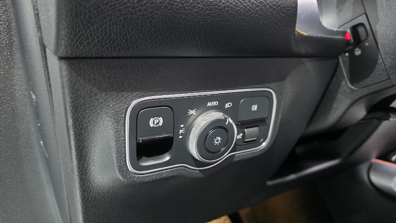 car Mercedes Benz GLB id73014 photo #12