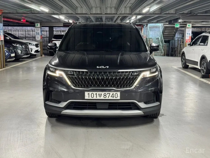 car KIA Carnival id73015 main photo