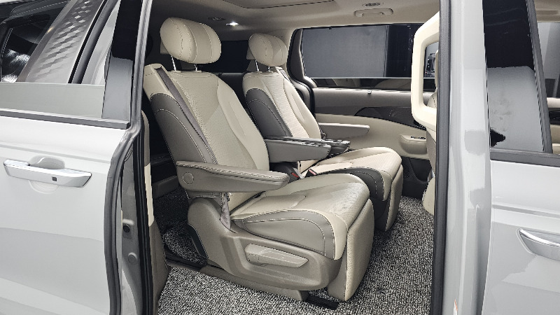 car KIA Carnival id73018 photo #12