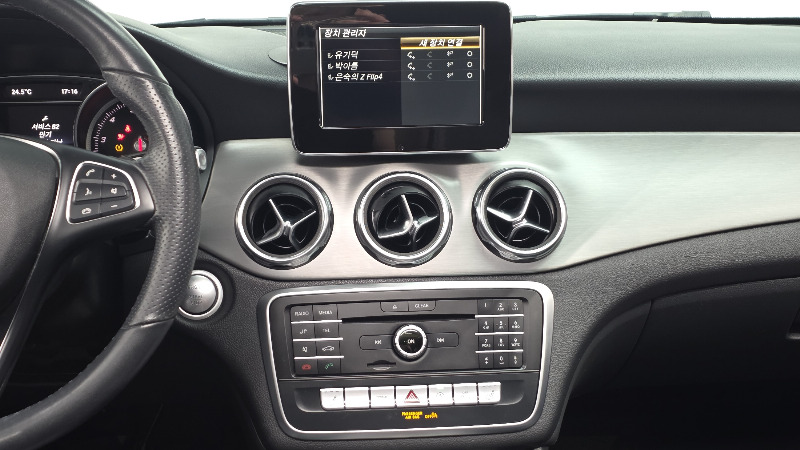 car Mercedes Benz GLA id73149 photo #13