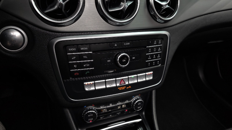 car Mercedes Benz GLA id73149 photo #15