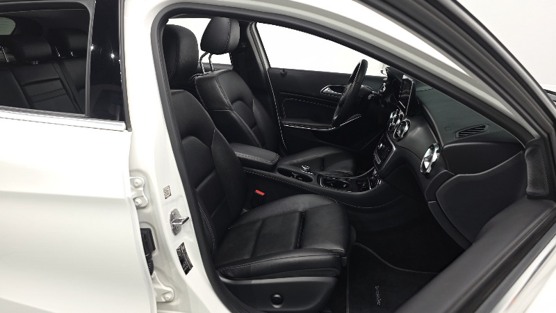 car Mercedes Benz GLA id73149 photo #26