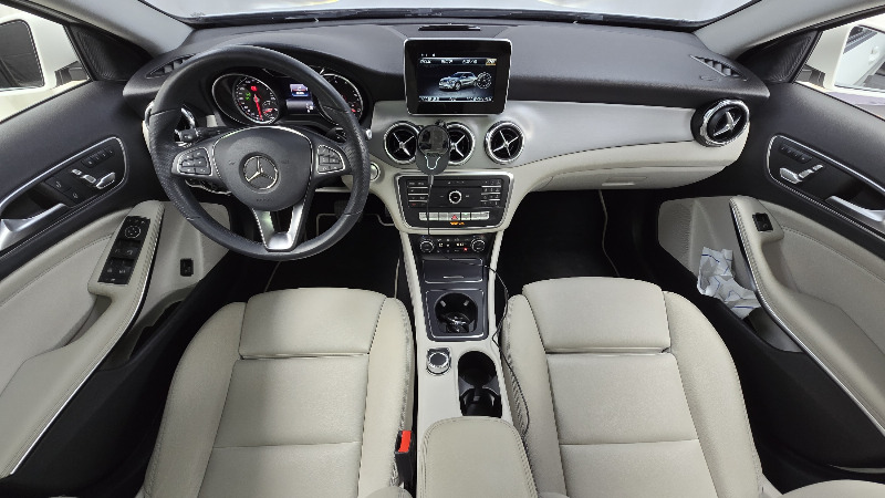 car Mercedes Benz GLA id73154 photo #7