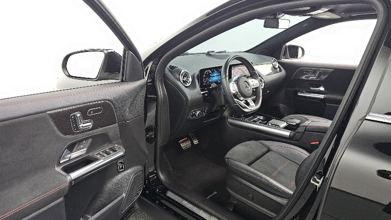 car Mercedes Benz GLA id73155 photo #10