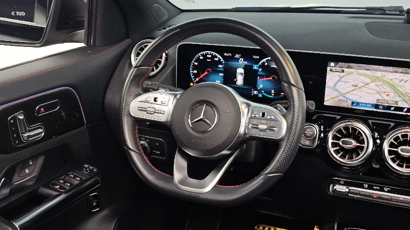 car Mercedes Benz GLA id73155 photo #13