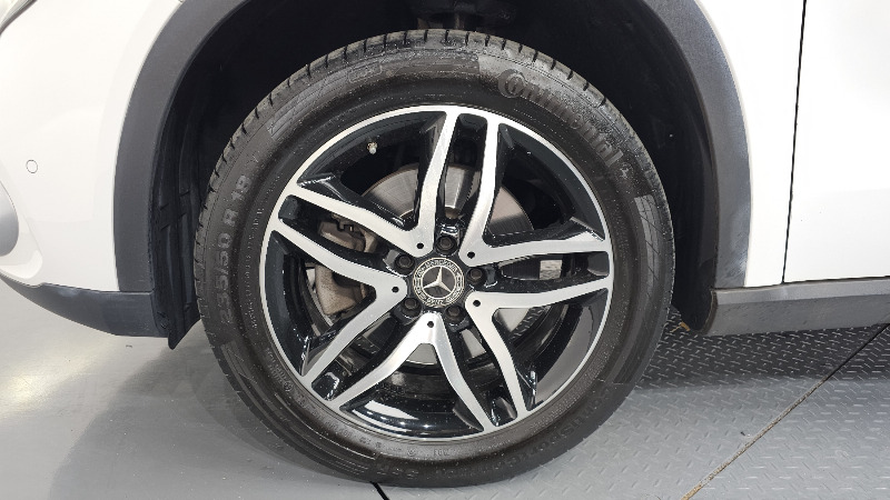 car Mercedes Benz GLA id73165 photo #5