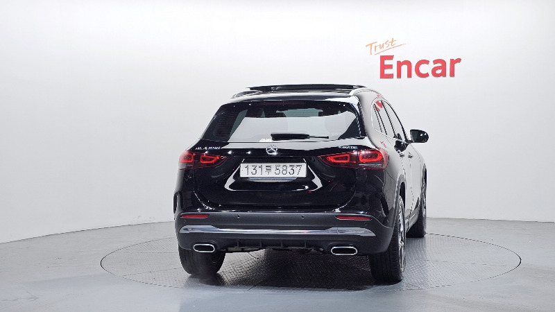 car Mercedes Benz GLA id73166 photo #4