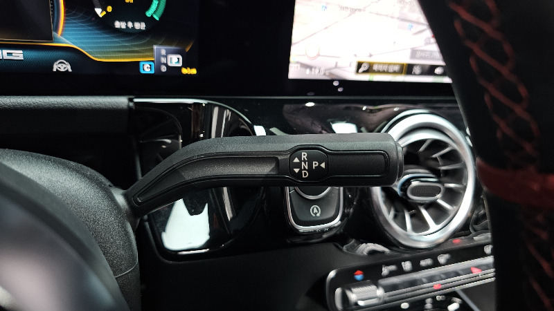car Mercedes Benz GLA id73169 photo #9