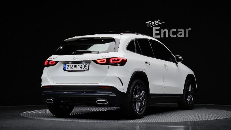 car Mercedes Benz GLA id73170 photo #2
