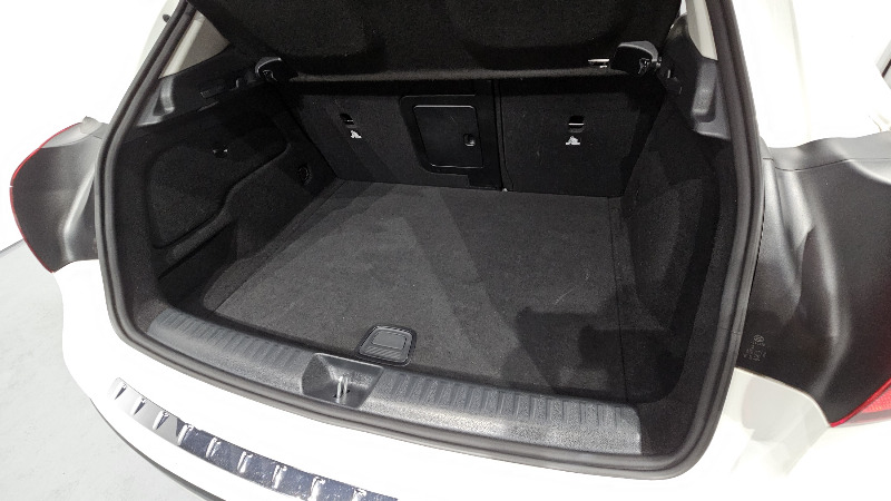 car Mercedes Benz GLA id73171 photo #29