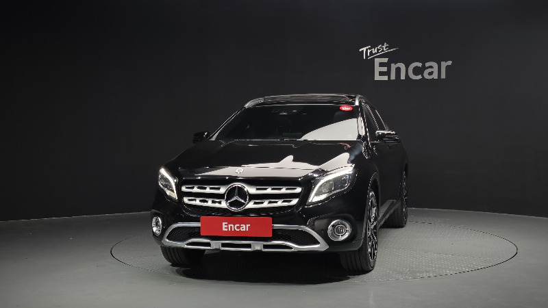 car Mercedes Benz GLA id73185 photo #3