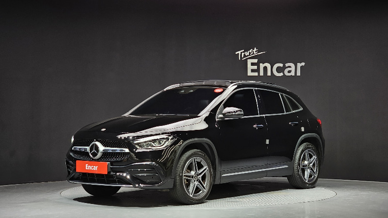 car Mercedes Benz GLA id73190 main photo