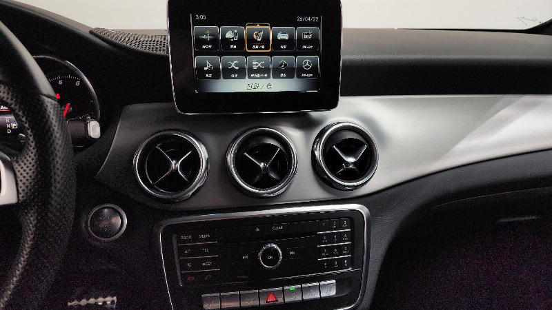 car Mercedes Benz GLA id73193 photo #13