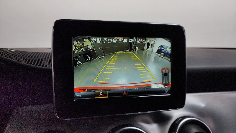 car Mercedes Benz GLA id73193 photo #15