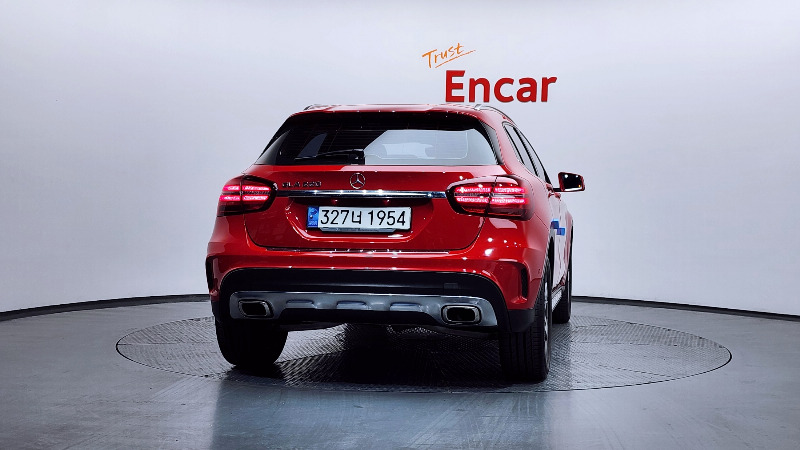 car Mercedes Benz GLA id73193 photo #4