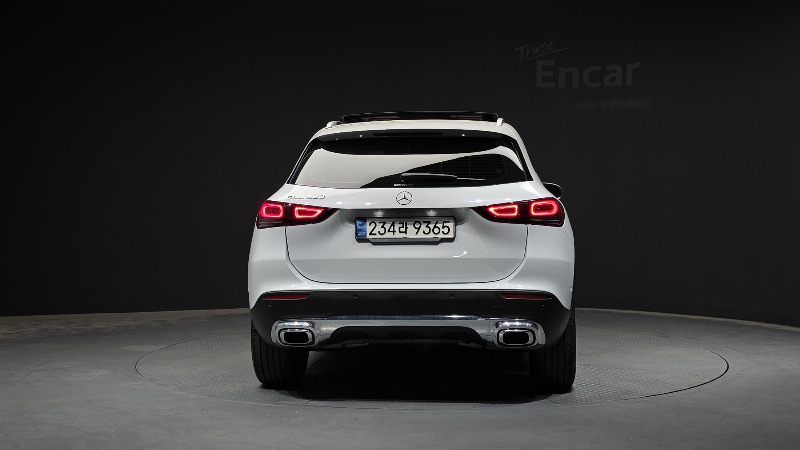 car Mercedes Benz GLA id73200 photo #4