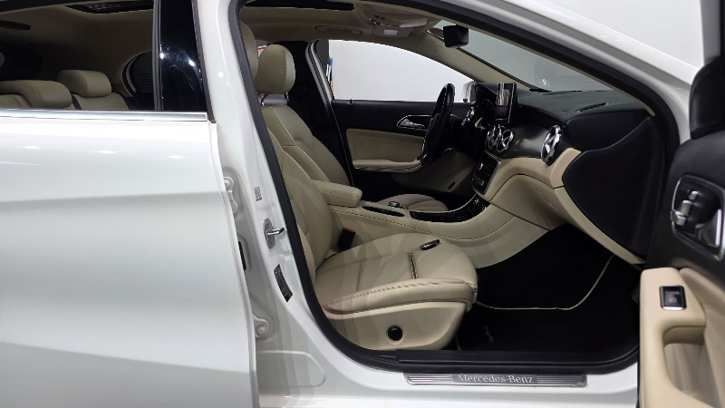 car Mercedes Benz GLA id73201 photo #26