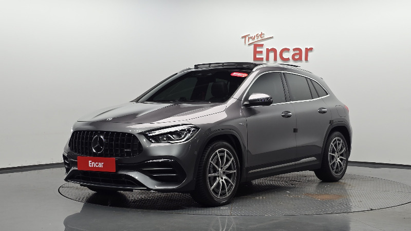 car Mercedes Benz GLA id73207 main photo