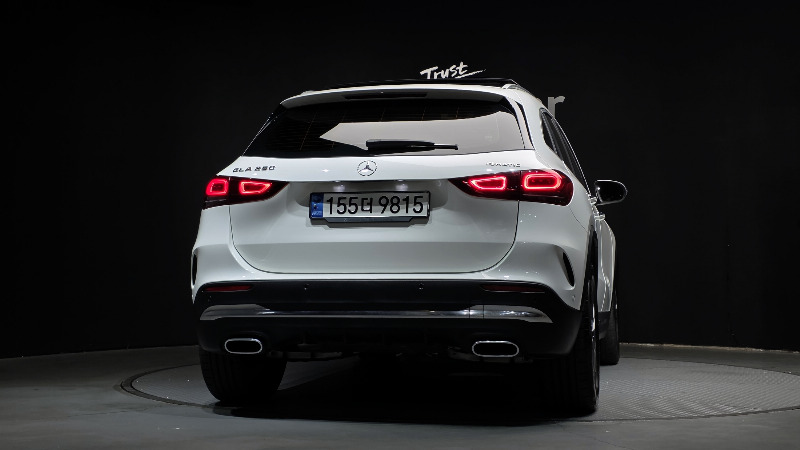 car Mercedes Benz GLA id73210 photo #4