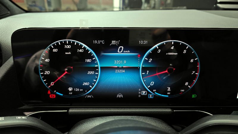 car Mercedes Benz GLA id73210 photo #8