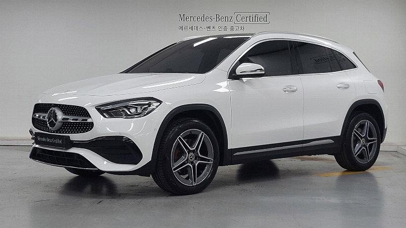 car Mercedes Benz GLA id73218 main photo