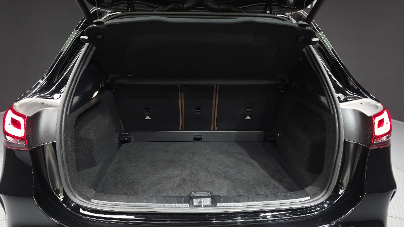 car Mercedes Benz GLA id73220 photo #20