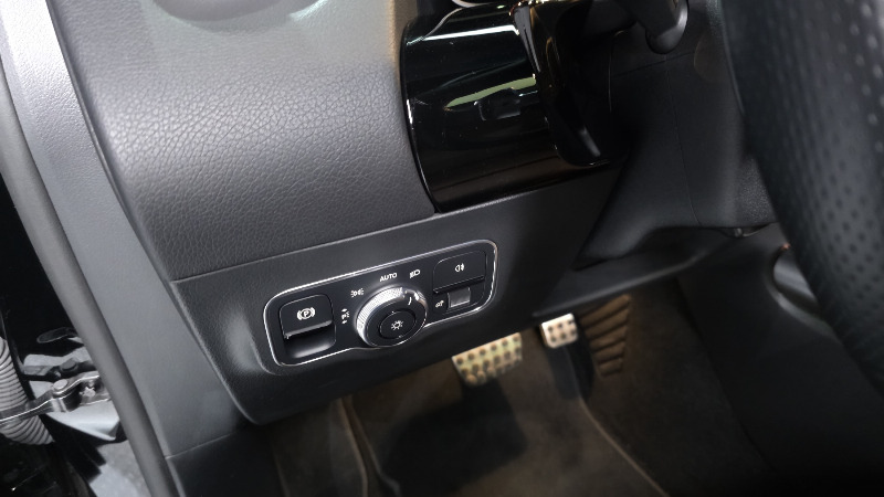 car Mercedes Benz GLA id73220 photo #29