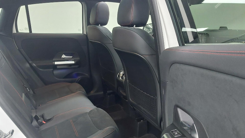 car Mercedes Benz GLA id73231 photo #10