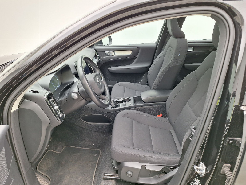 car Volvo XC40 id73277 photo #7