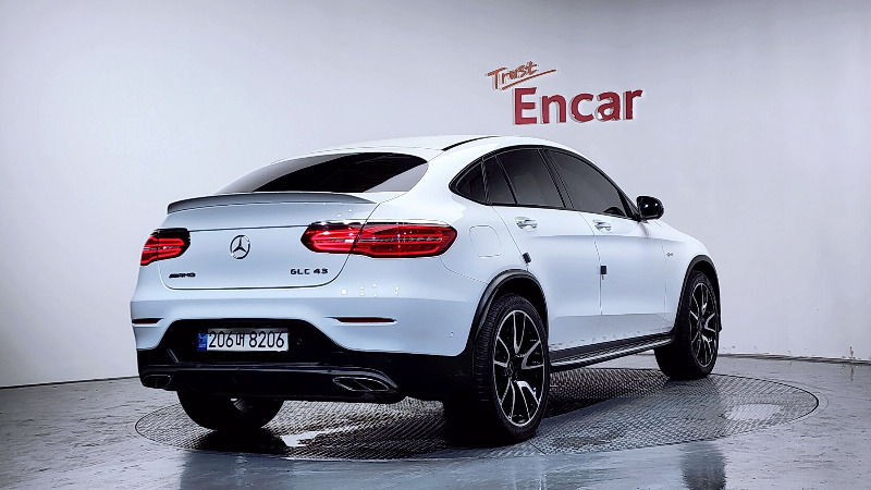car Mercedes Benz GLC id73380 photo #2