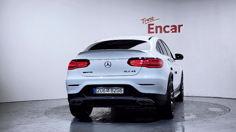car Mercedes Benz GLC id73380 photo #4