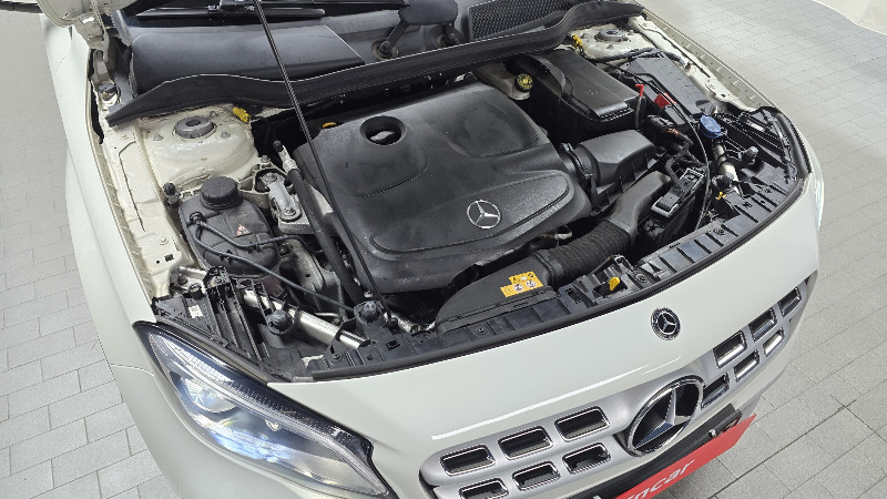 car Mercedes Benz GLA id73383 photo #6