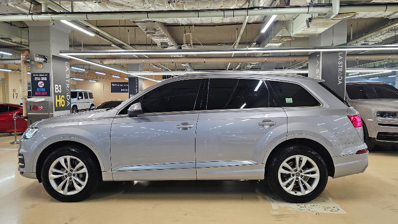 car Audi Q7 id73414 photo #3