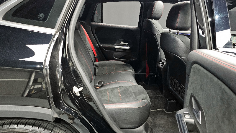 car Mercedes Benz GLA id73448 photo #12