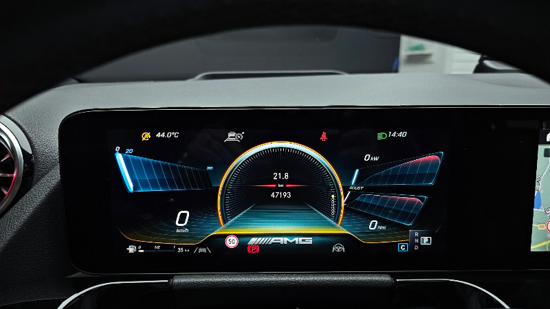 car Mercedes Benz GLA id73448 photo #8