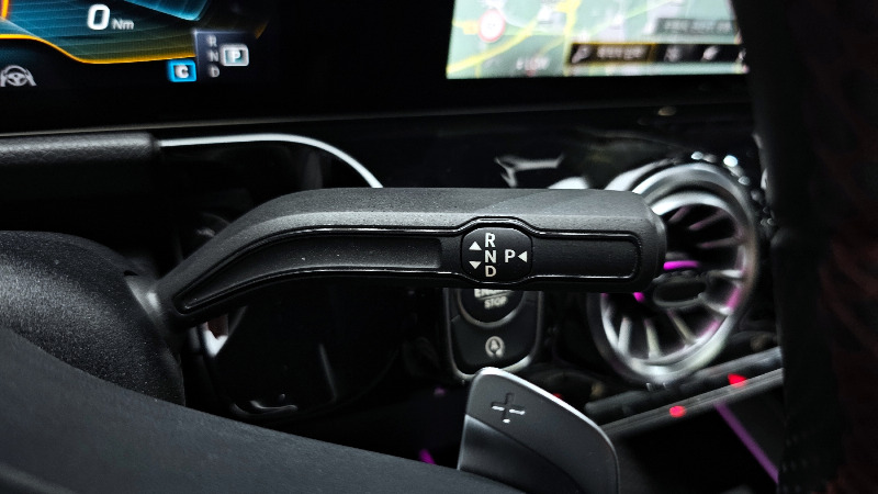 car Mercedes Benz GLA id73448 photo #9