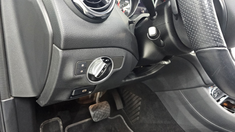 car Mercedes Benz GLA id73449 photo #19
