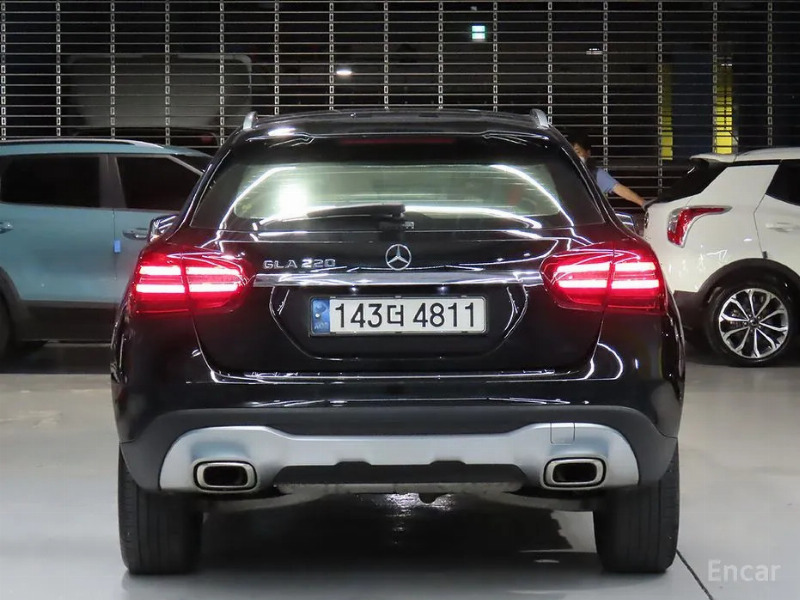 car Mercedes Benz GLA id73452 photo #4