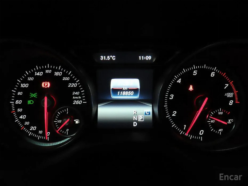 car Mercedes Benz GLA id73452 photo #8