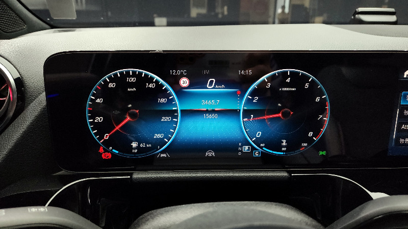 car Mercedes Benz GLA id73457 photo #8