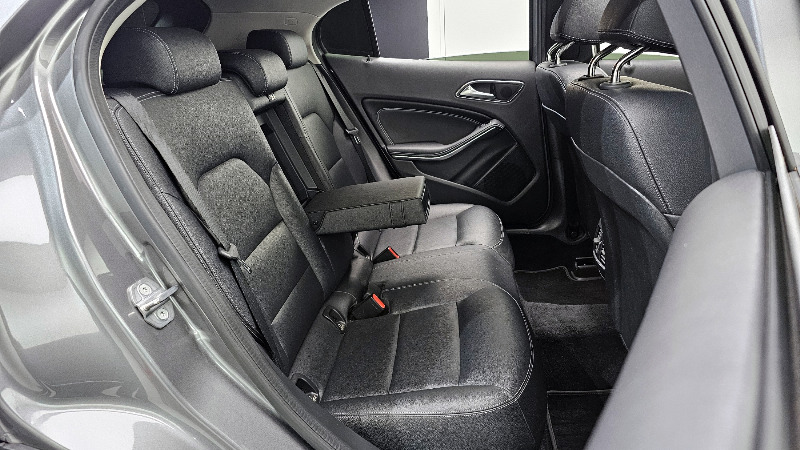 car Mercedes Benz GLA id73465 photo #11